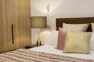 Bed Setting